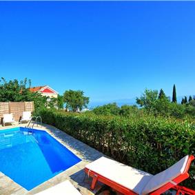 3 bedroom villa with pool & sea & mountain views, Episkepsi, sleeps 7